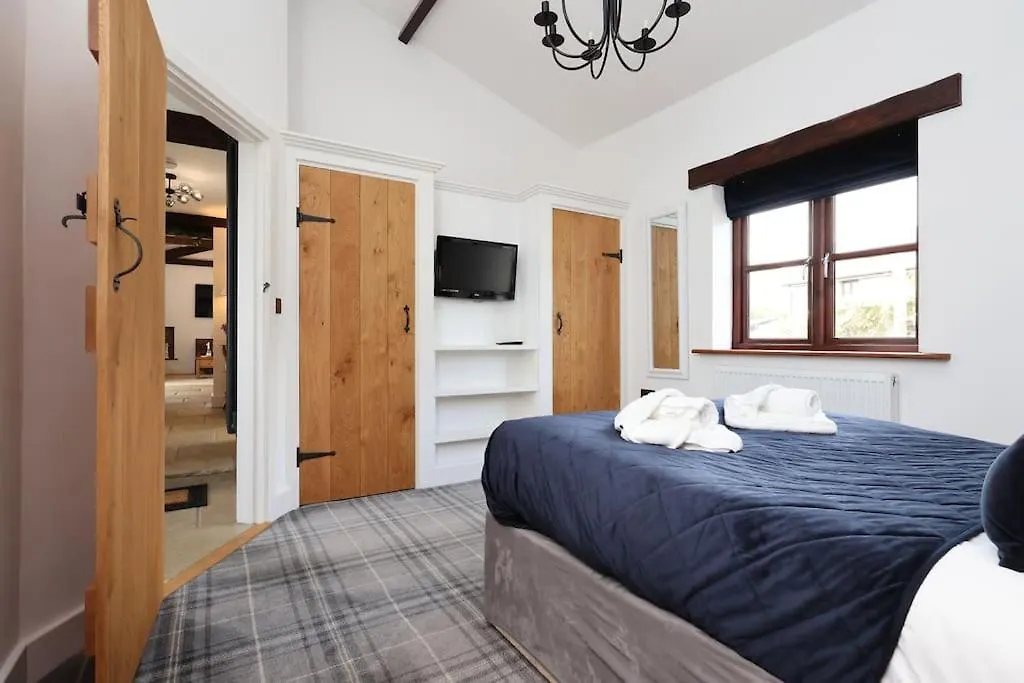 Holiday home Little Barn At East Down Villa Cowbridge